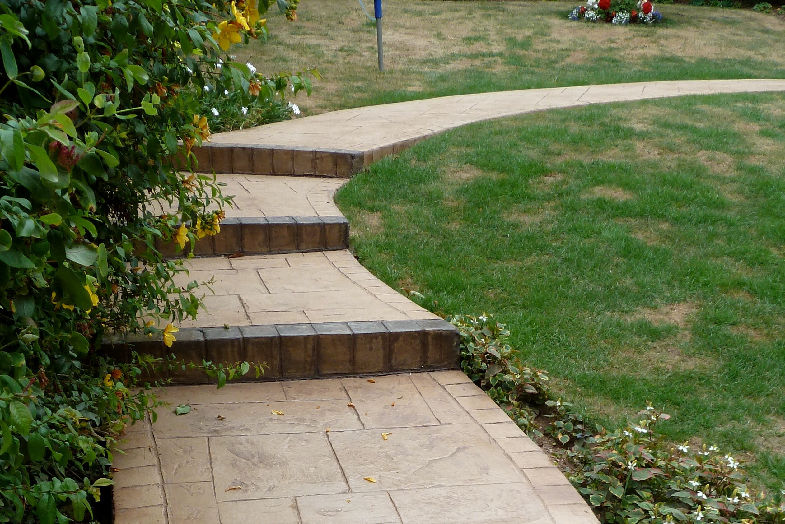 cropped-Printed-Concrete-Steps-Path-P1020141-1.jpg